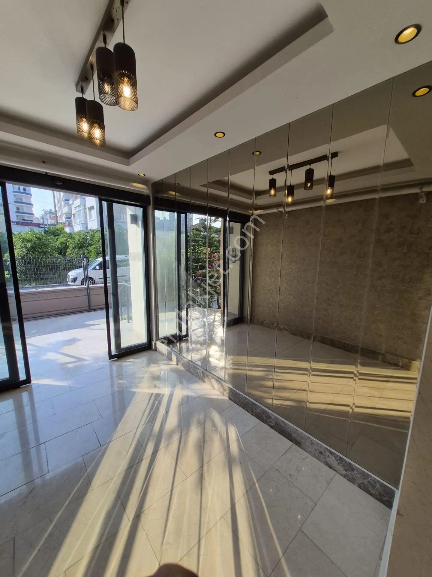 Mezitli'de Satılık 2+1 Şehir Manzaralı Modern Daire - Görsel 21