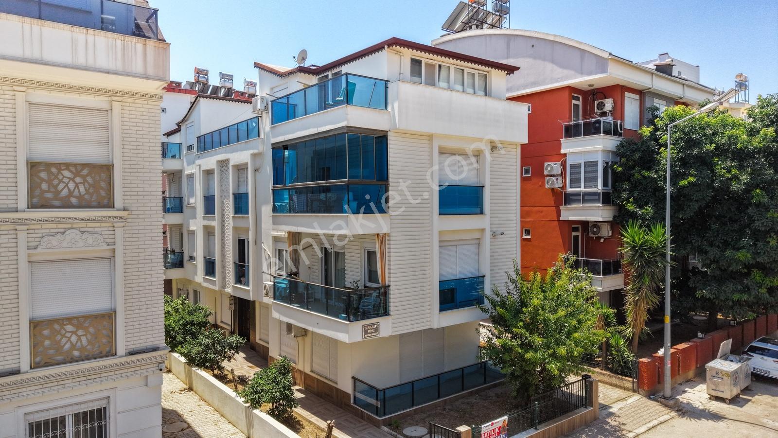 Meydan Kavağı , Yatırıma Ve Oturuma Uygun, Masrafsız 2+1 Daire