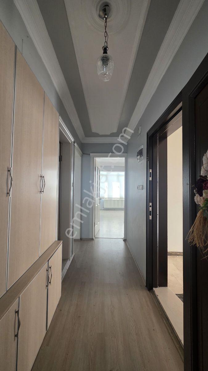 Yalçınlar Gyrmkülden 110m² 2+1 Ebeveynli 17 Yaşnda - Görsel 10
