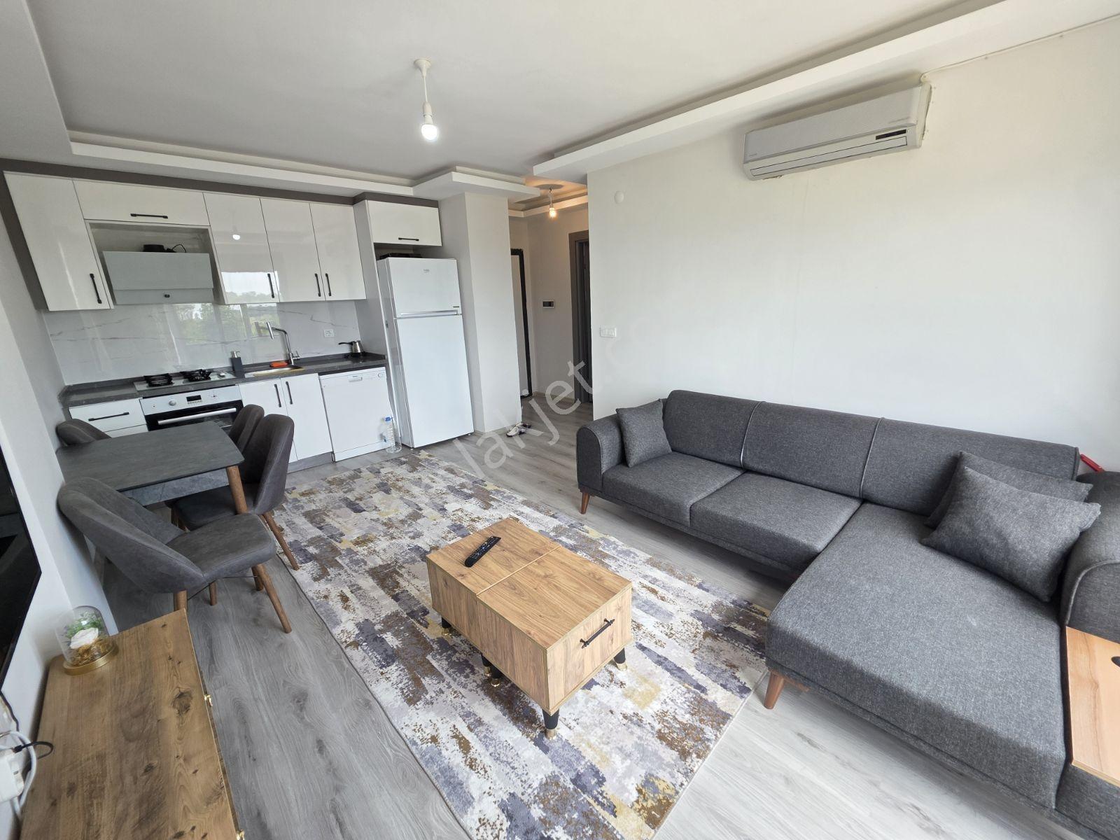 Eşyalı 1+1 / Havuz Manzaralı / Ara Kat / Güneydoğu Cepheli - Görsel 28