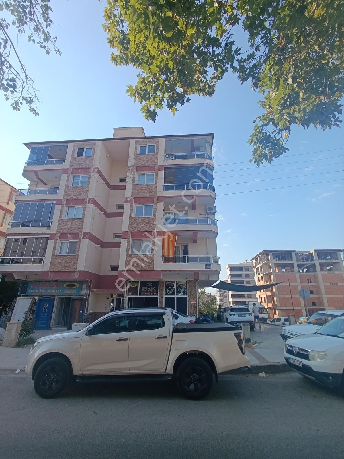 Nokta Gayrimenkul'den Eşyalı Kiralık 3+1 Daire