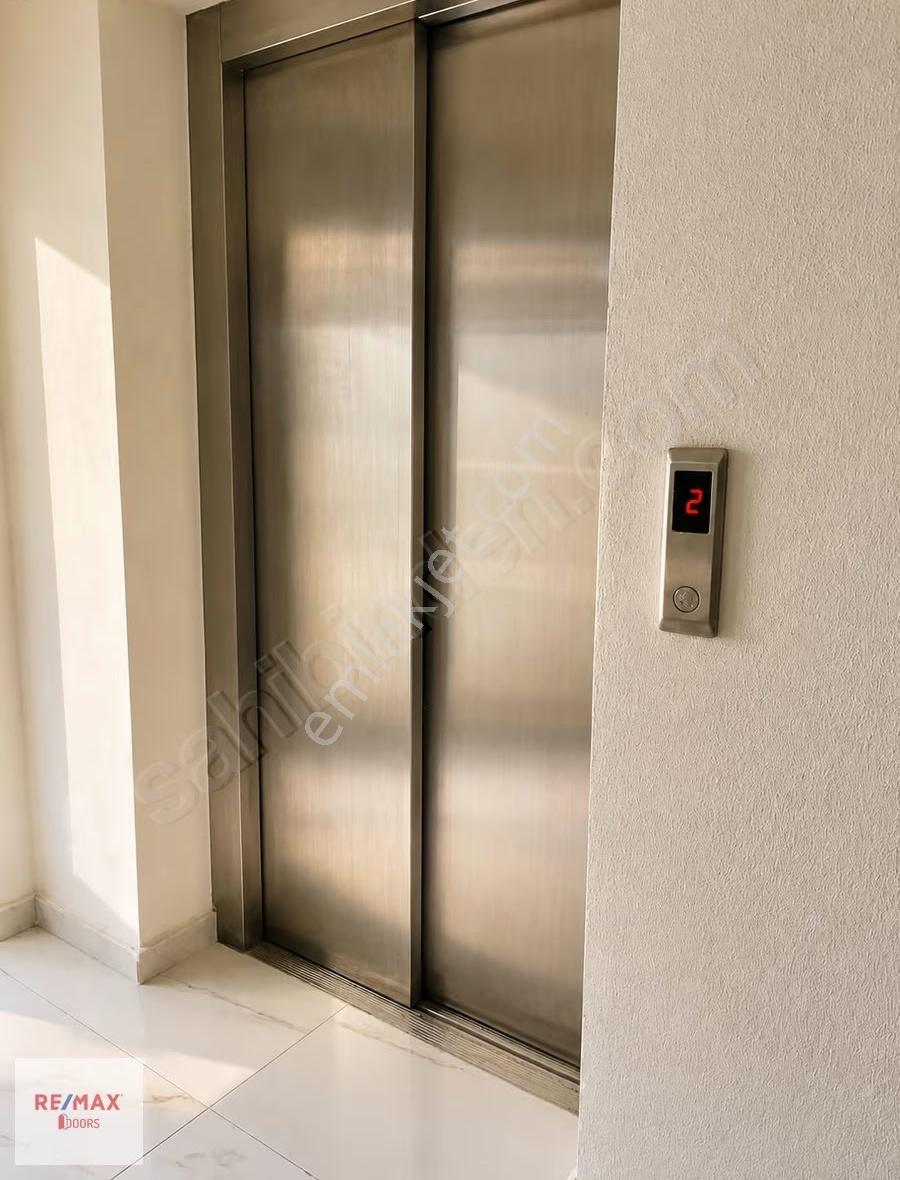 Antalya Doğayla İç İçe Asansörlü 4+1 Eşyalı Kiralık Villa - Görsel 9
