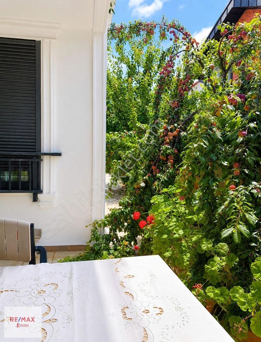 Antalya Doğayla İç İçe Asansörlü 4+1 Eşyalı Kiralık Villa - Görsel 5