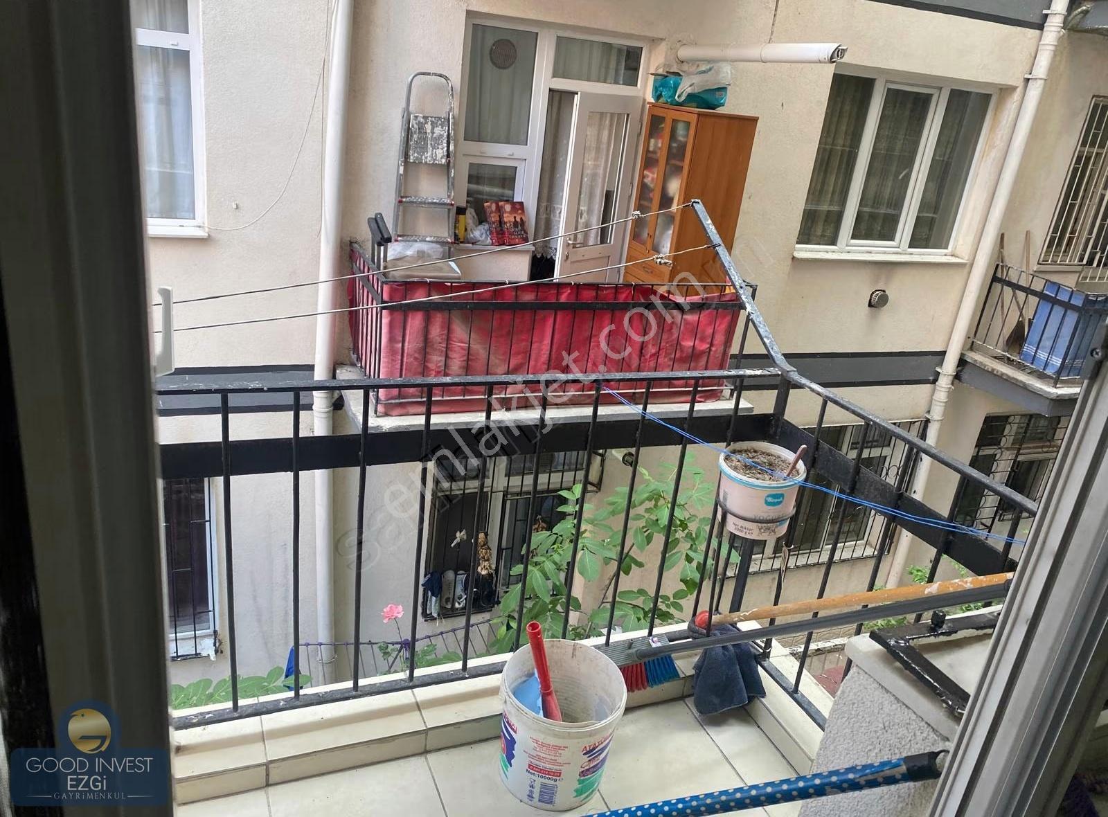 Metroya Yakın Eski 1. Caddede Yapılı Daire - Görsel 13