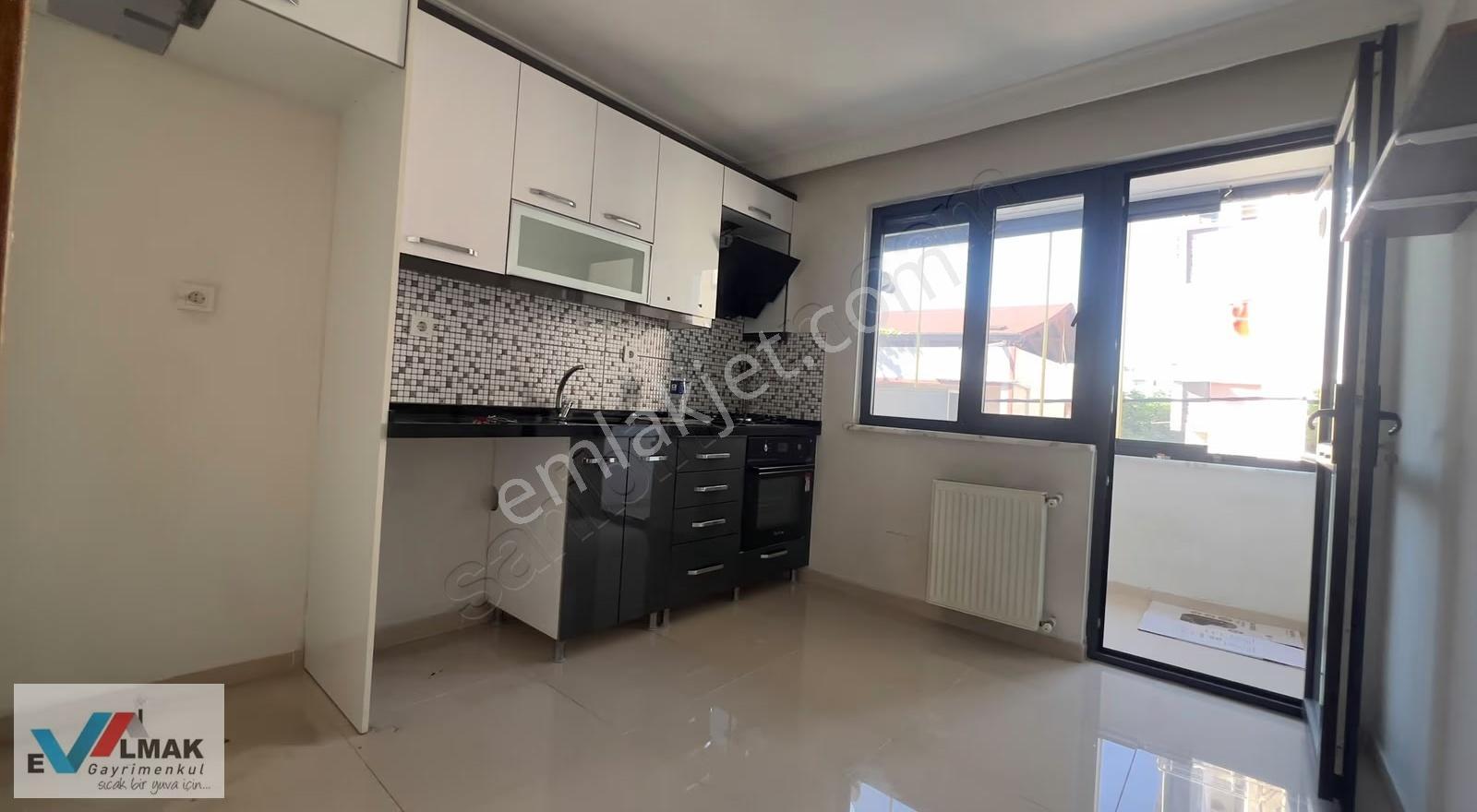 Evalmak'tan Fevzi Çakmak Mah.de Kiralık 2+1 Arakat Daire - Görsel 15