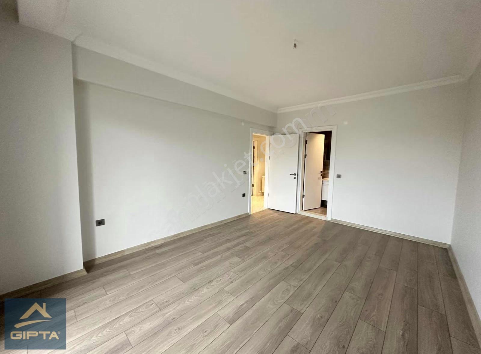 Gıpta İnşaattan 150 M2 3+1 Lüks Bahçe Katı - Görsel 14