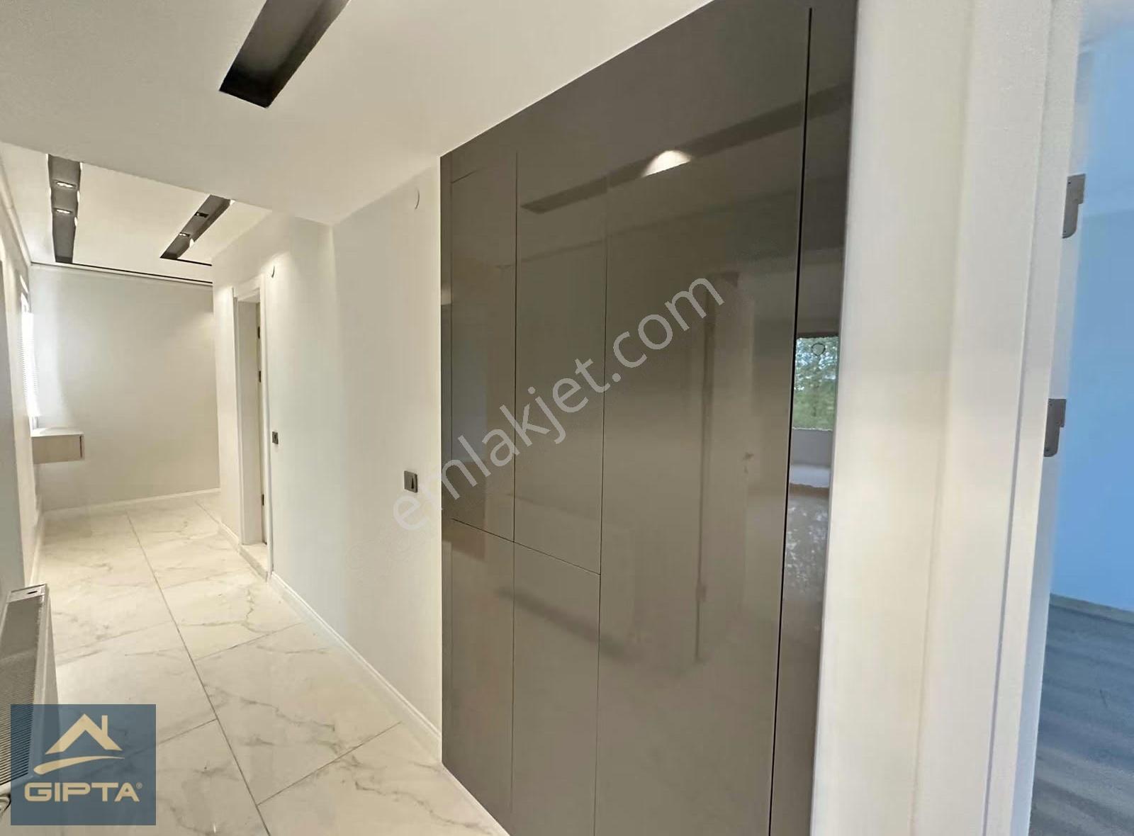 Gıpta İnşaattan 150 M2 3+1 Lüks Bahçe Katı - Görsel 8