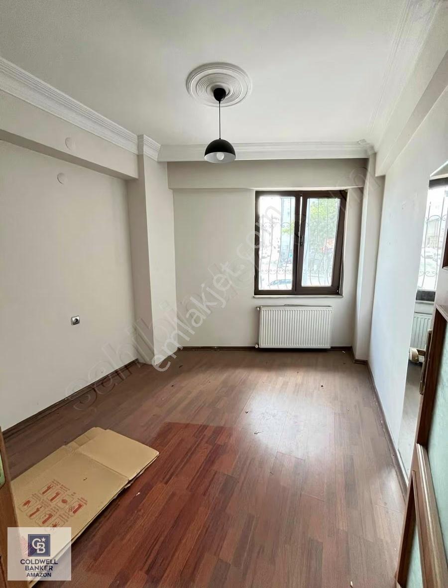 Şehrin Merkezinde, Cadde Üzerinde Satılık Geniş 2+1 Daire - Görsel 9