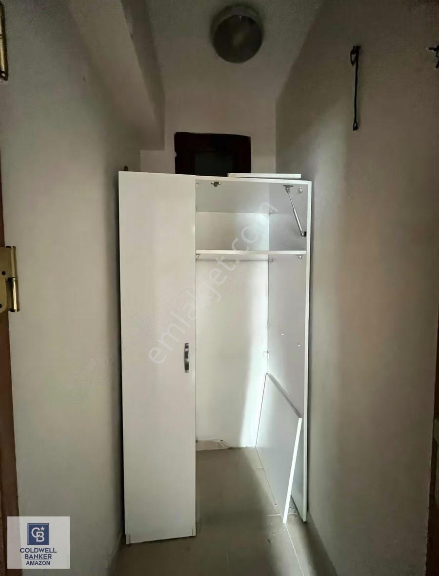 Şehrin Merkezinde, Cadde Üzerinde Satılık Geniş 2+1 Daire - Görsel 10