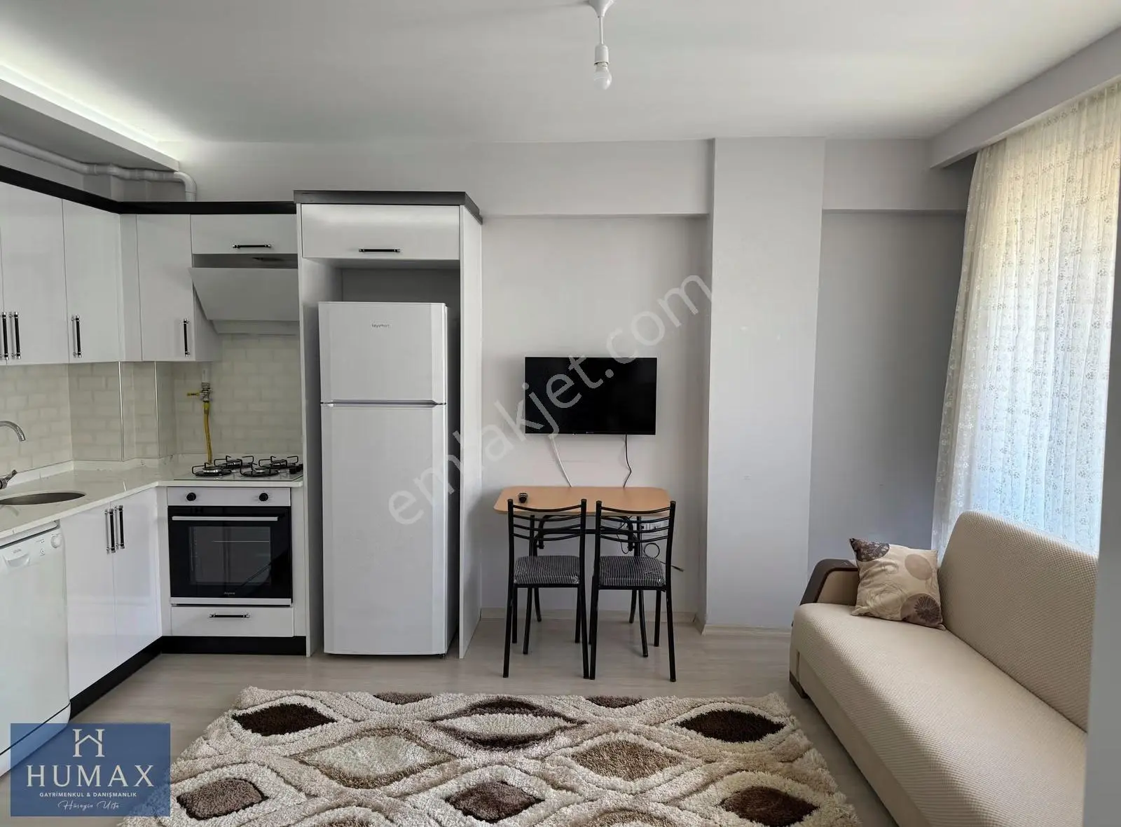 Humax...aksu Mah.de 1+1 Eşyalı Kiralık Daire