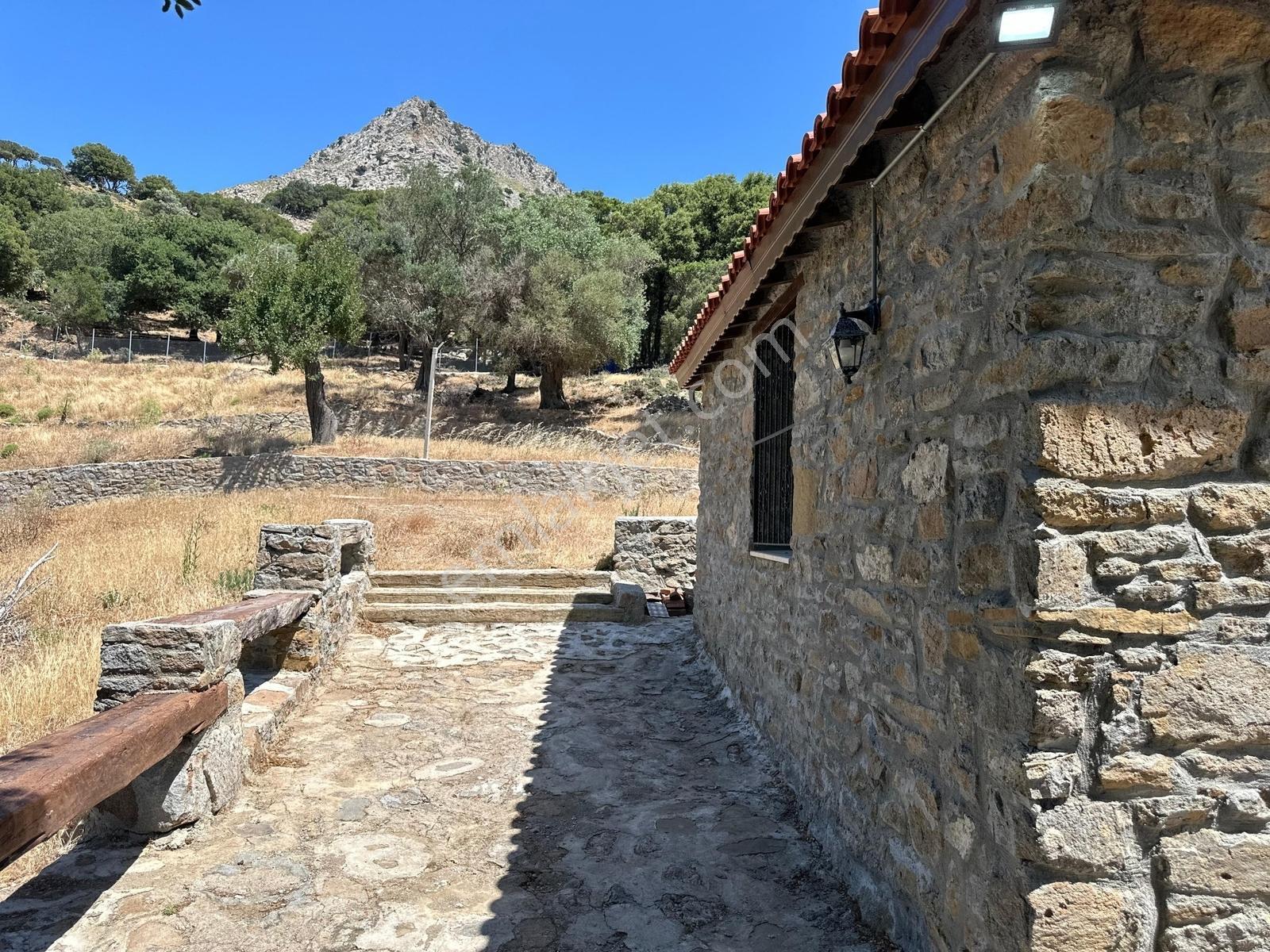 İmroz Emlak'tan Müstakil Taş Ev - Görsel 30