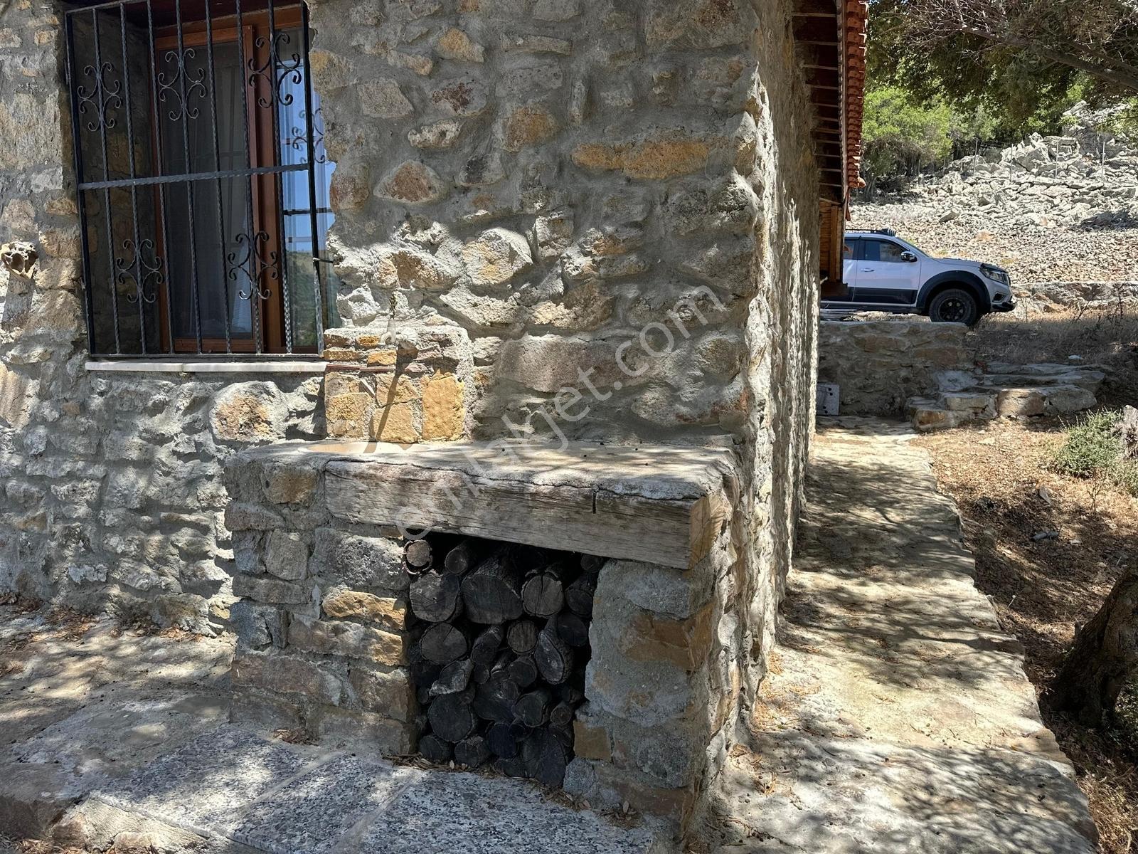 İmroz Emlak'tan Müstakil Taş Ev - Görsel 31