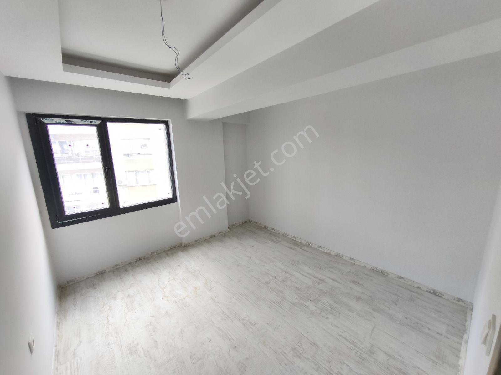 Yıldız Caddesi Üzerinde Sıfır 3+1 Arakat Yerden Isıtma Otopark - Görsel 31