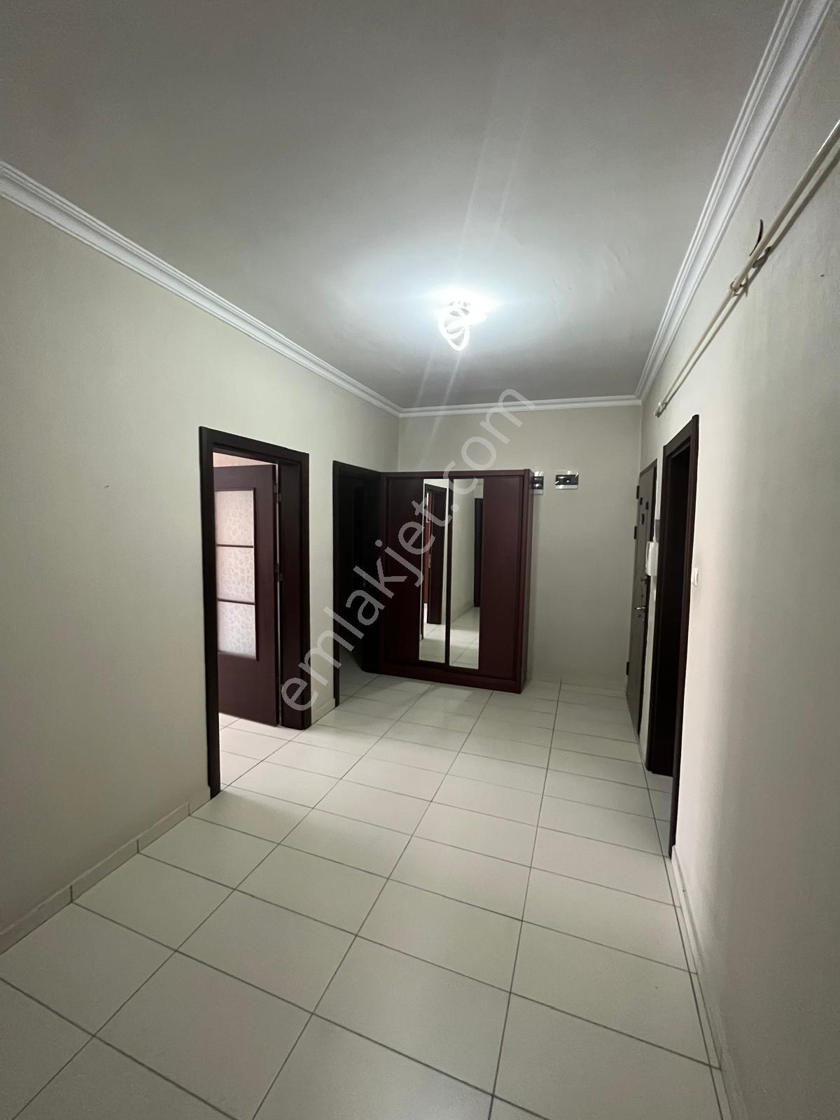 Konya Kule Site Yakınında Kiralık 3+1 Lüks Daire Ara Kat - Görsel 16