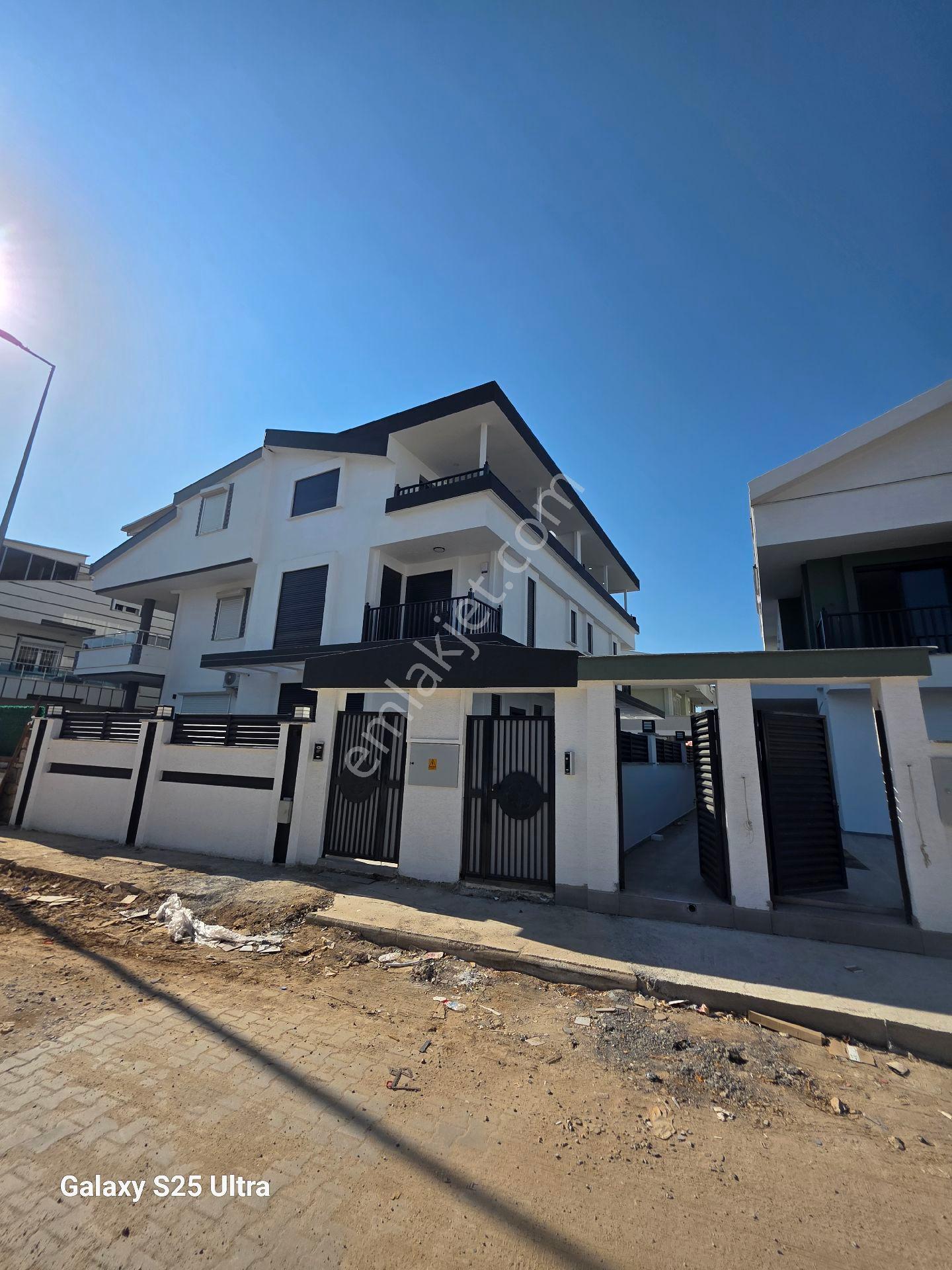 🏕 Aydın Didim Efeler Mahallesi’nde Satılık Müstakil Havuzlu Tripleks Villa 🏝 - Görsel 35