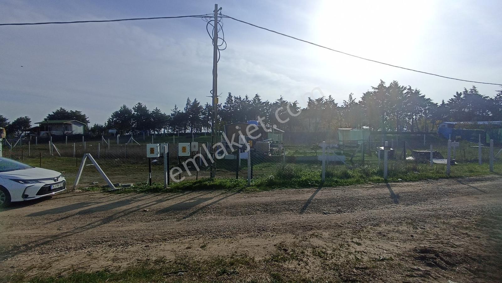 Silivri Seymen Mahallesi'nde Satılık Yolu Elektriği Mevcut Arazi - Görsel 2