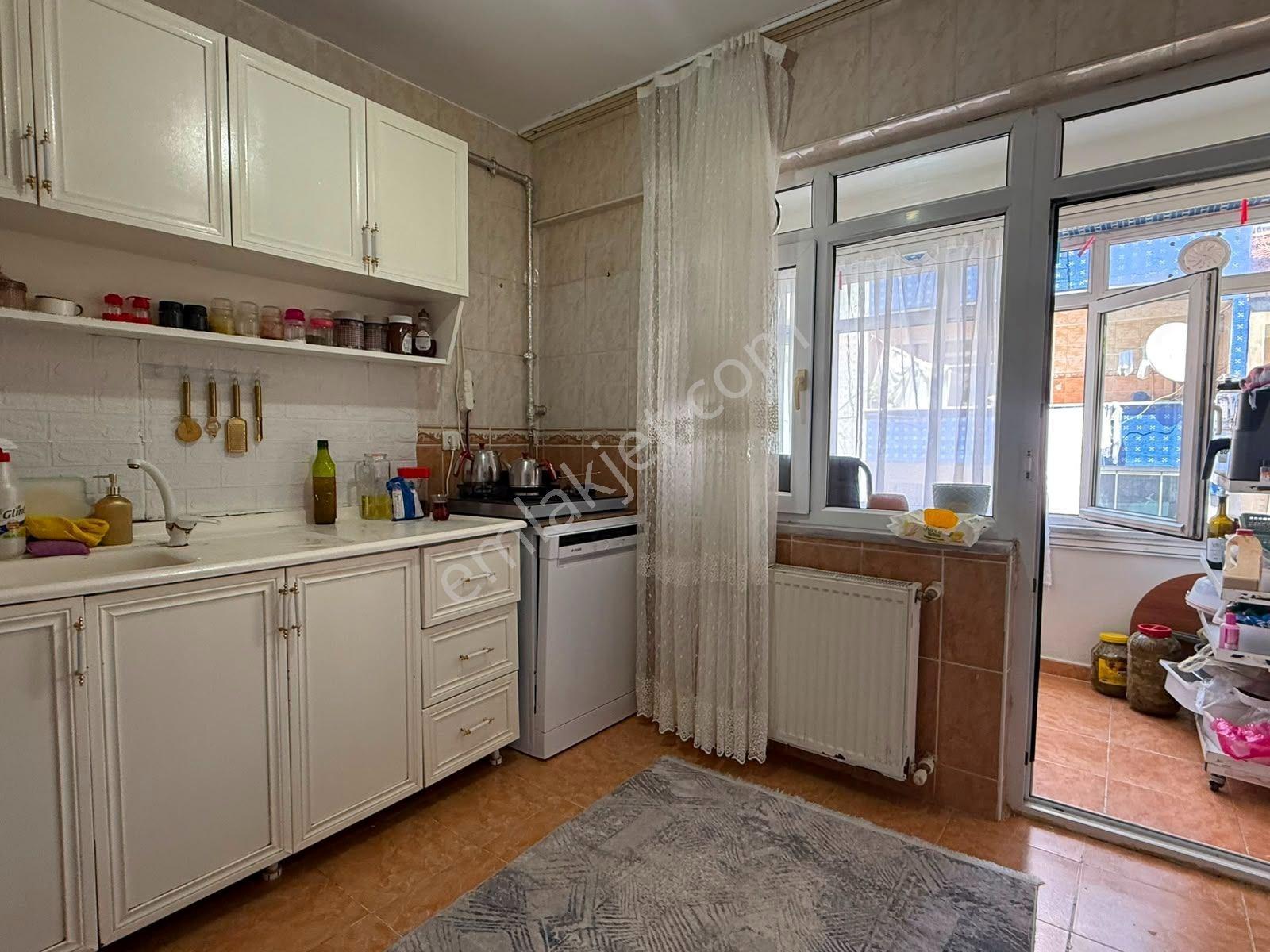 Bağcılar Güneşli Mahallesi Satılık 2+1 Daire Krediye Uygun - Görsel 22