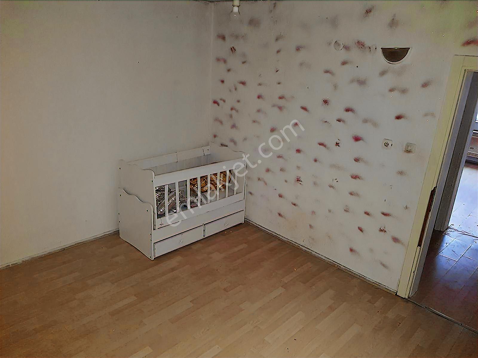 Soğanlıda Kiralık 2+1 Fırsat Daire - Görsel 18