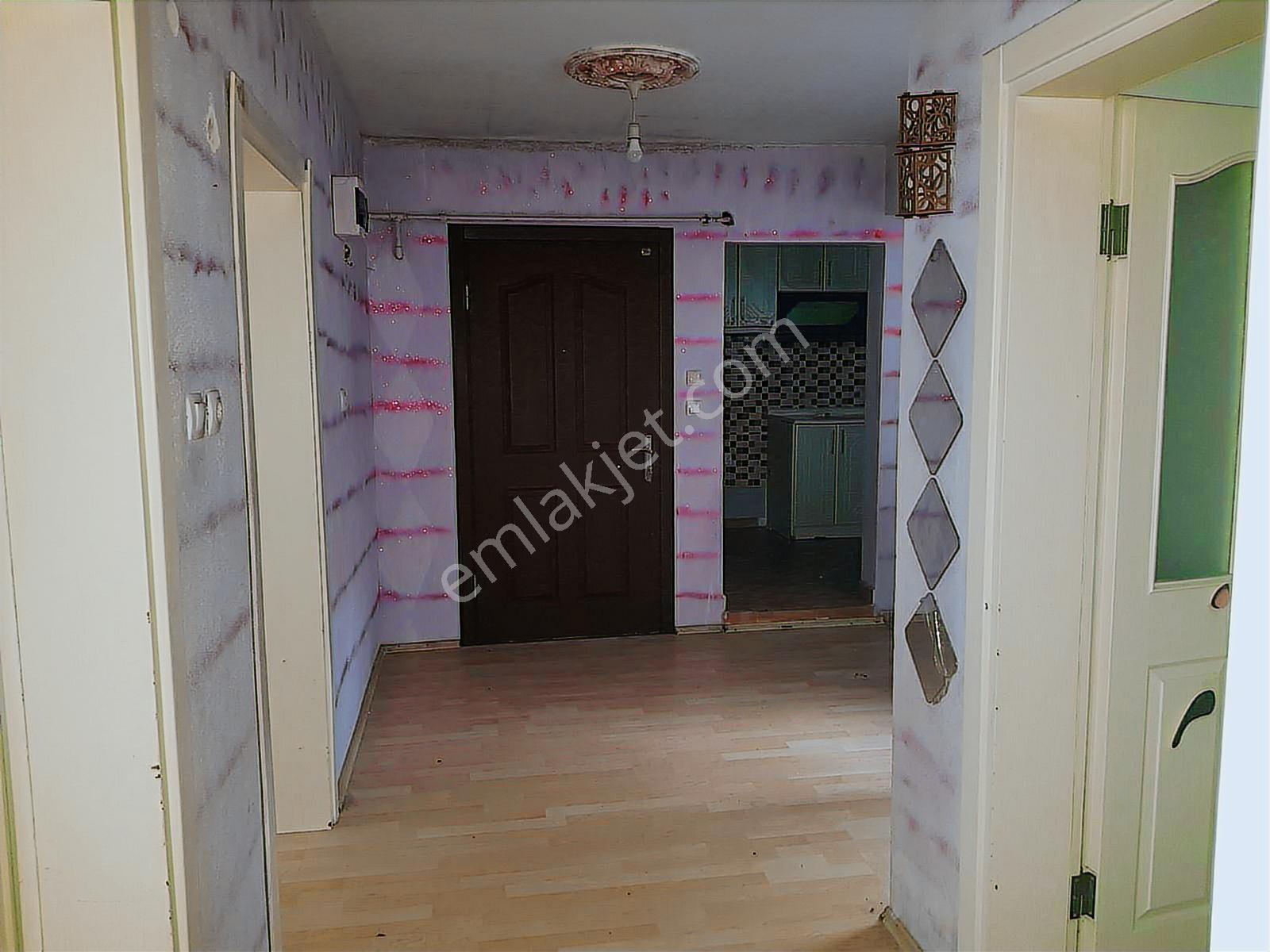 Soğanlıda Kiralık 2+1 Fırsat Daire - Görsel 13