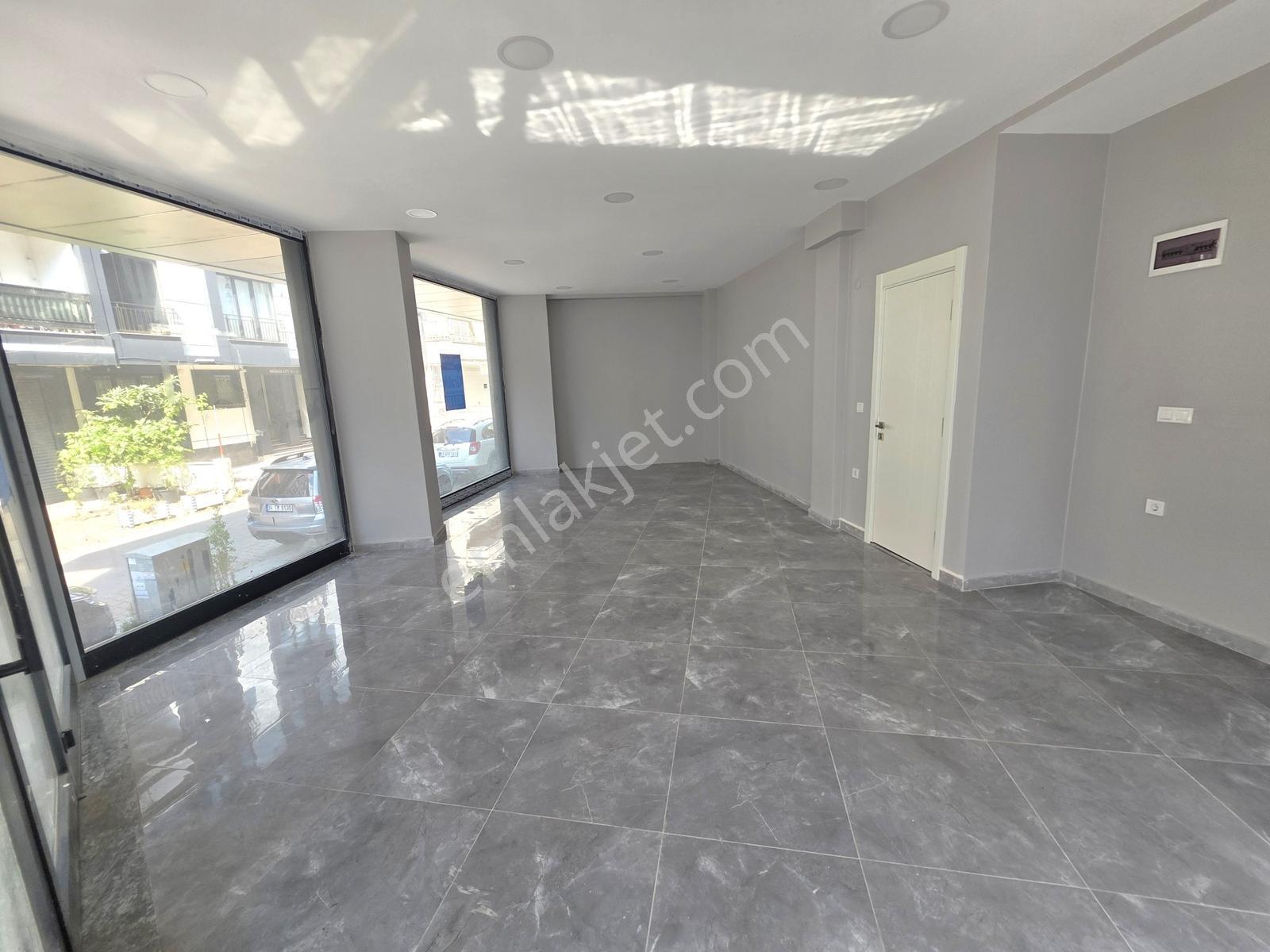 Florya Metrobüs Durağında Yeni Binada Kiralık 150 M2 Dükkan - Görsel 23
