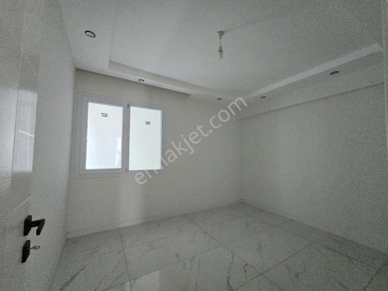 Nazilli Yeşil Mahallesi'nde 2+1 Sıfır Kiralık Daire - Görsel 3