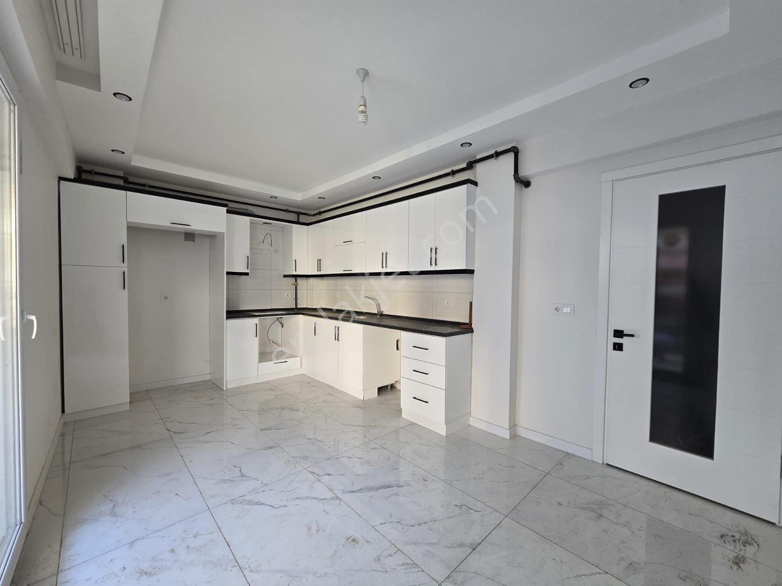 Nazilli Yeşil Mahallesi'nde 2+1 Sıfır Kiralık Daire - Görsel 8