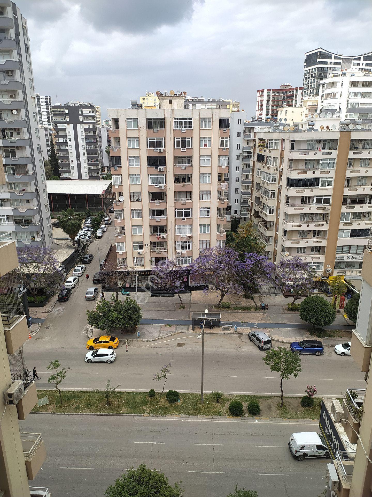 Senay Dan Turgut Özal Bulvar Üzerinde Hasarsız İskanlı Doğalgazlı İçi Yapılı 3+1 Kapalı Mutfak - Görsel 22