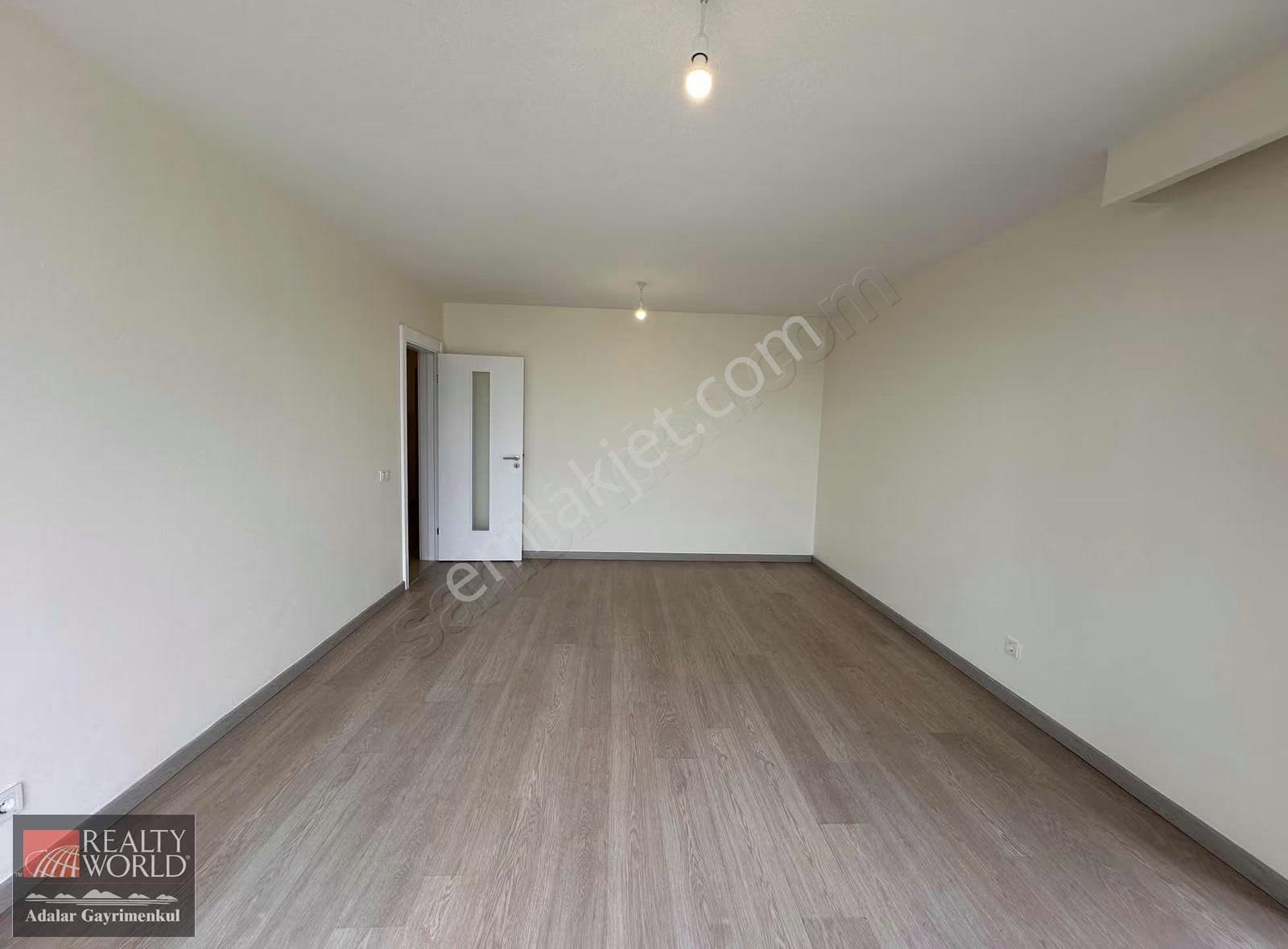 Başak Keçeci 'den Kentplus Newport 'ta İçi Yapılı Kiralık 2+1 - Görsel 25