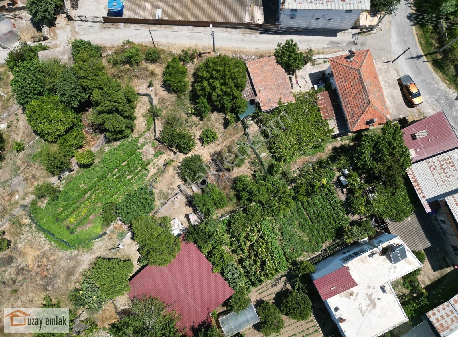Kemikler Mahallesi'nde Köy Merkezinde Satılık Kargir Ev Ve Bahçe - Görsel 13