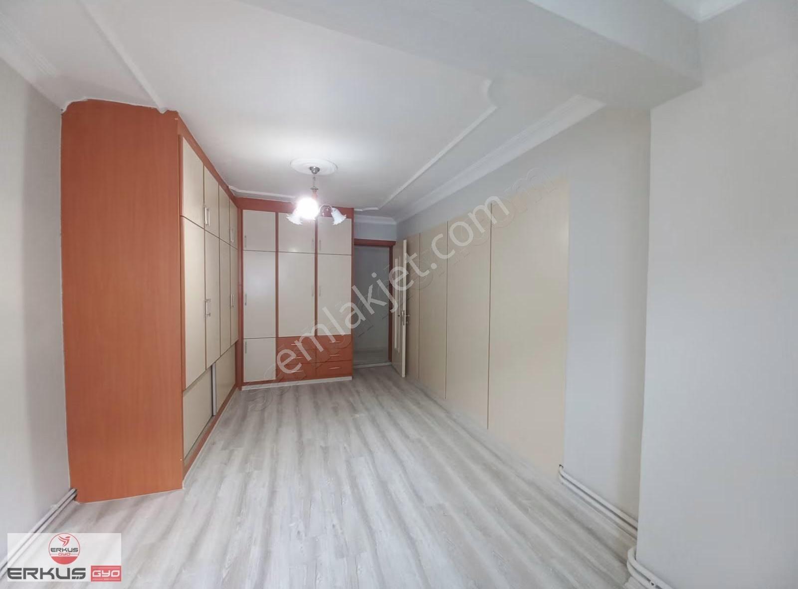 Denizli Mehmetçik'te Forum Yakını Kiralık 3+1 Daire - Görsel 6