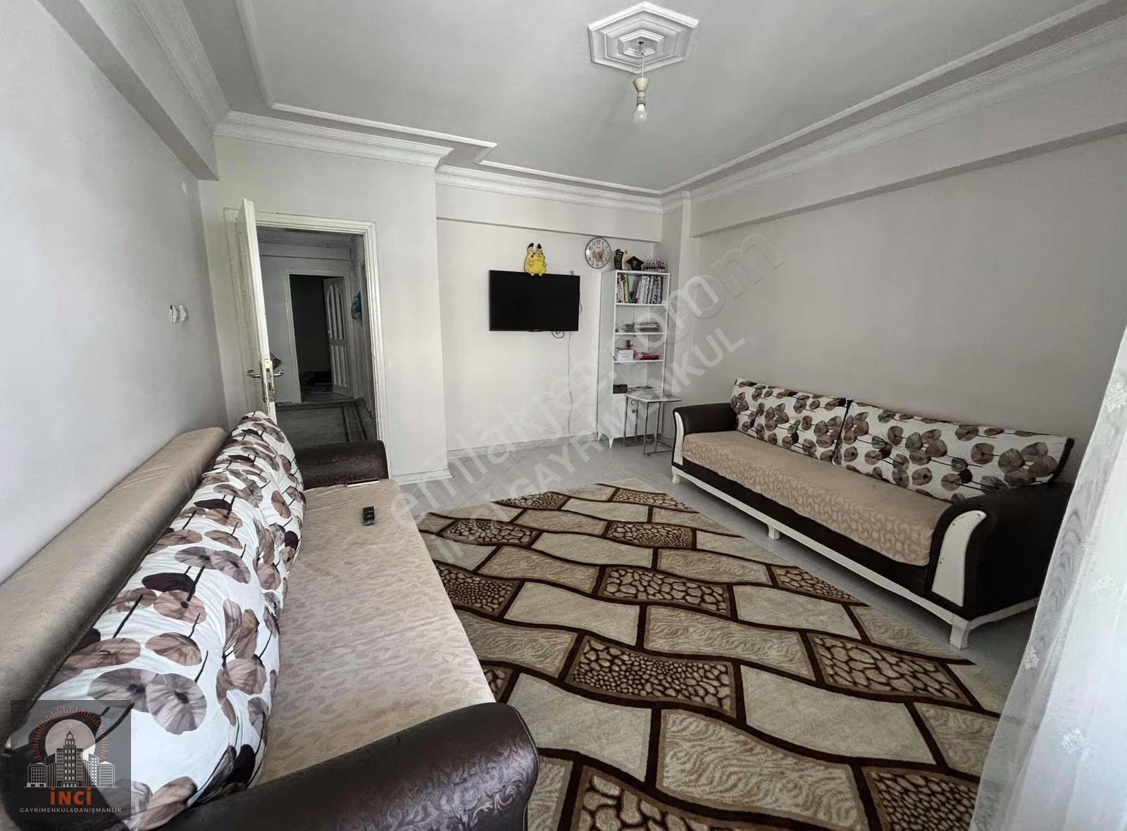 Göztepe Kapalı Pazarın Yanında Krediye Uygun Geniş Daire - Görsel 24