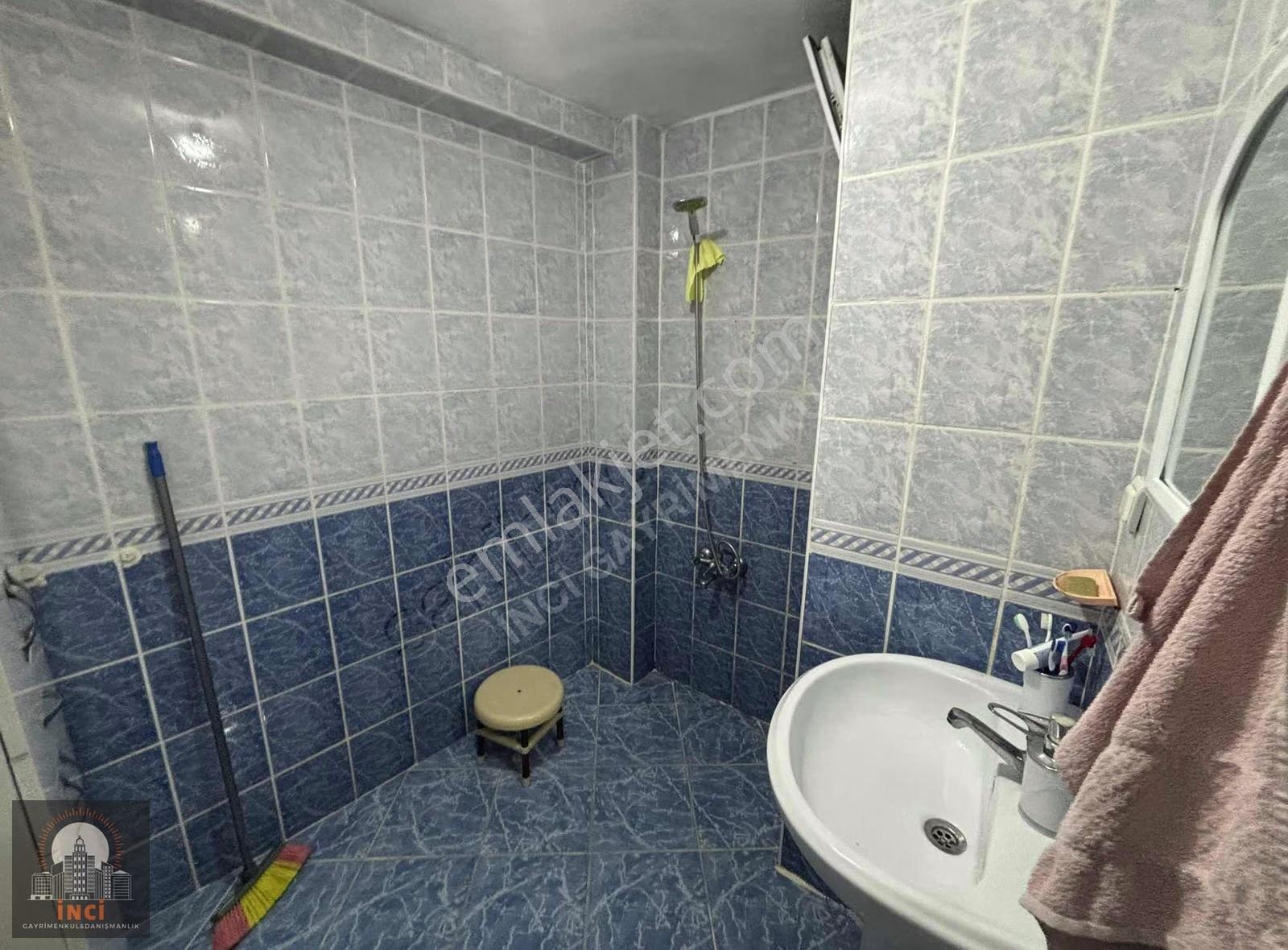 Göztepe Kapalı Pazarın Yanında Krediye Uygun Geniş Daire - Görsel 10
