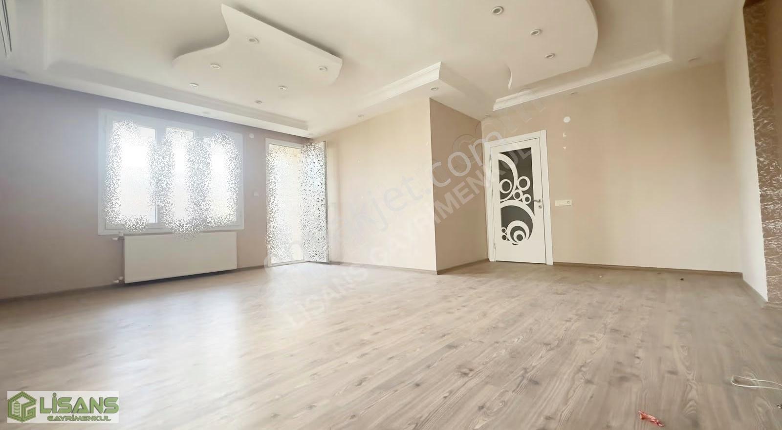 Başkent Okulları Civ. 3+1 Site İçi Çift Banyo Hatasız Genç Yapıı