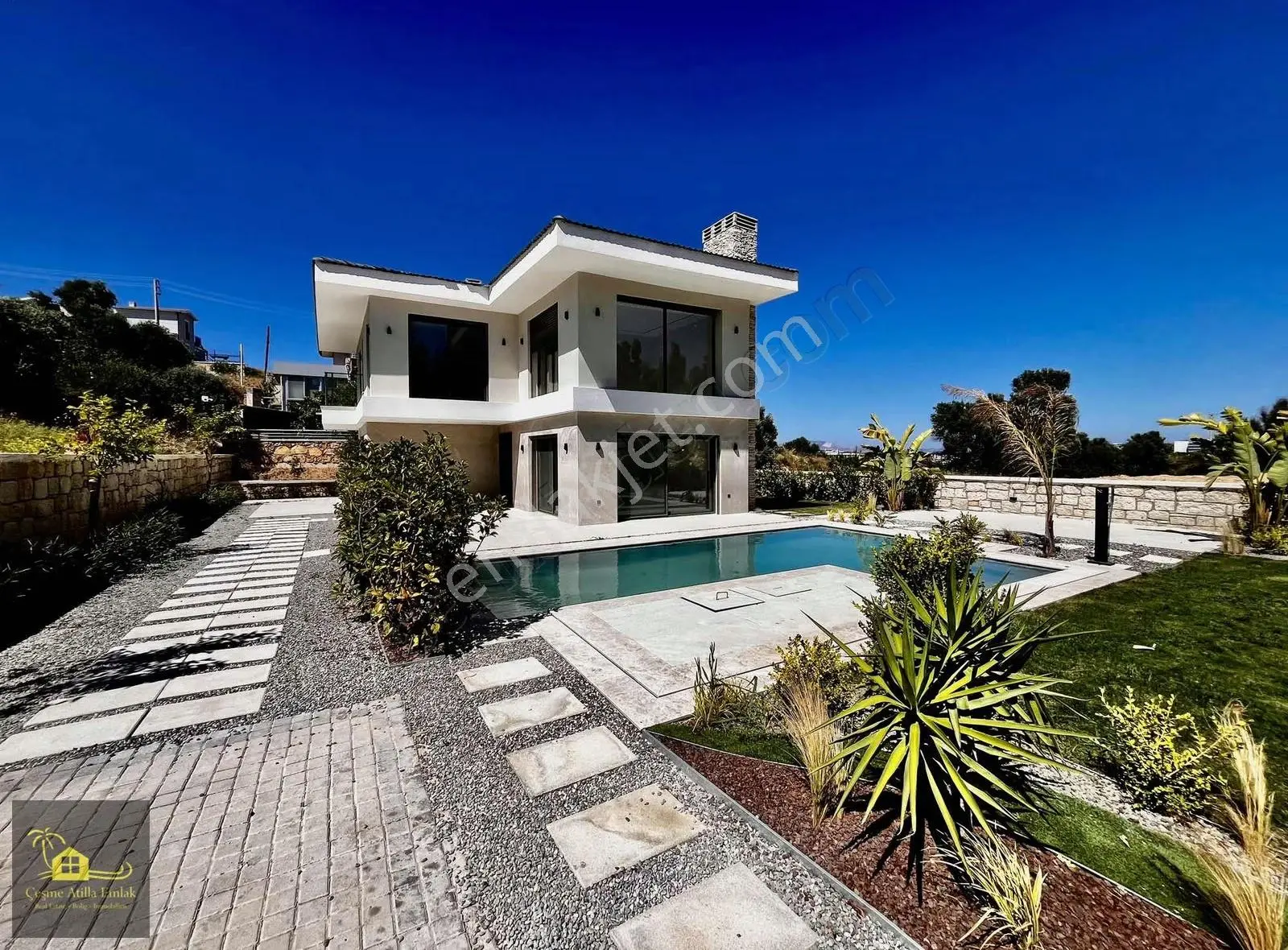 Çeşme Dalyan'da Müstakil Villa, 635m² Arsa, 5+1, Havuzlu - Görsel 25