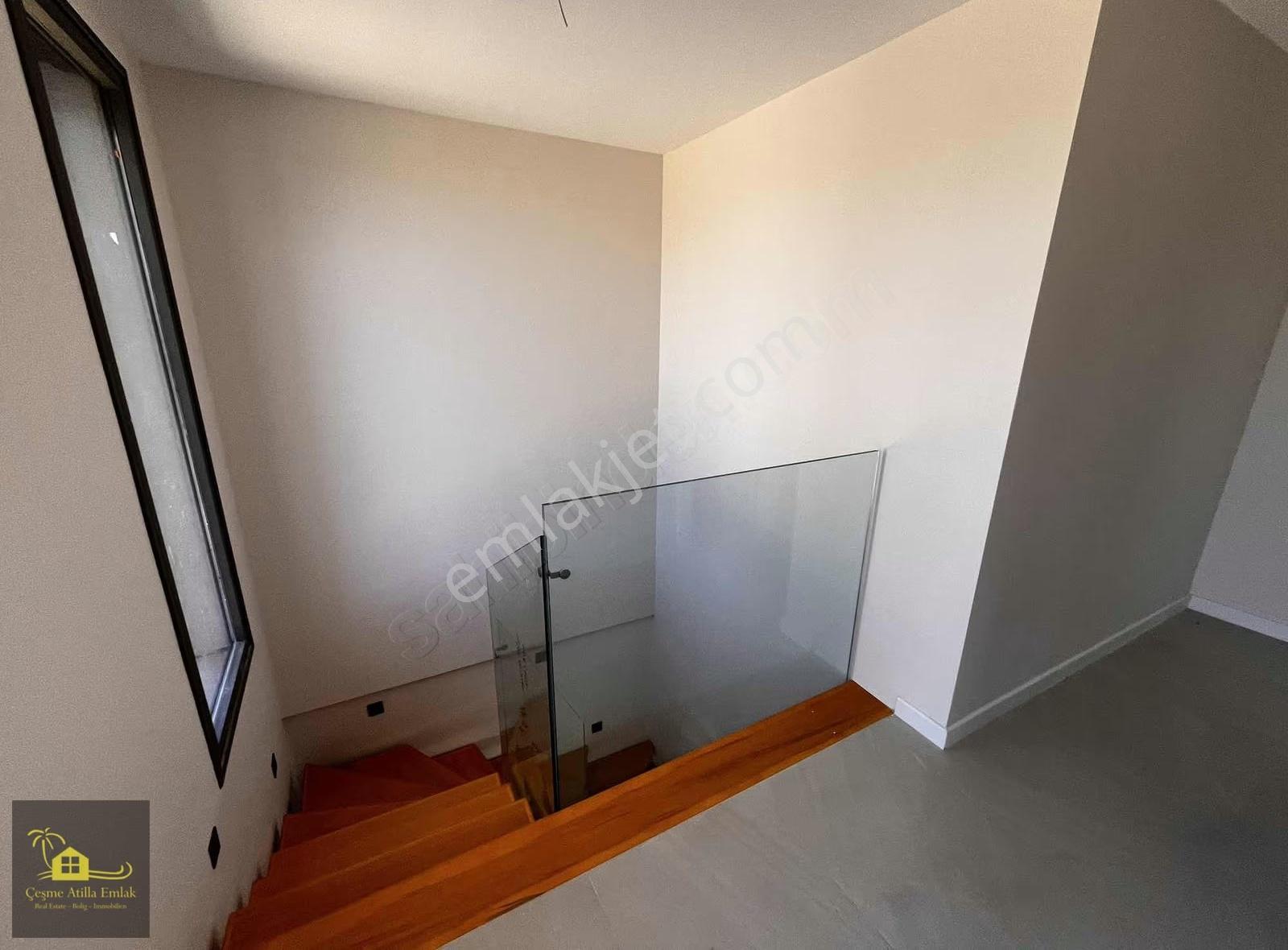 Çeşme Dalyan'da Müstakil Villa, 635m² Arsa, 5+1, Havuzlu - Görsel 2