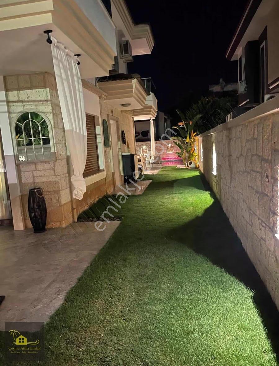 Alaçatı Çamlık'ta Müstakil Havuzlu Kiralık Villa - Görsel 2