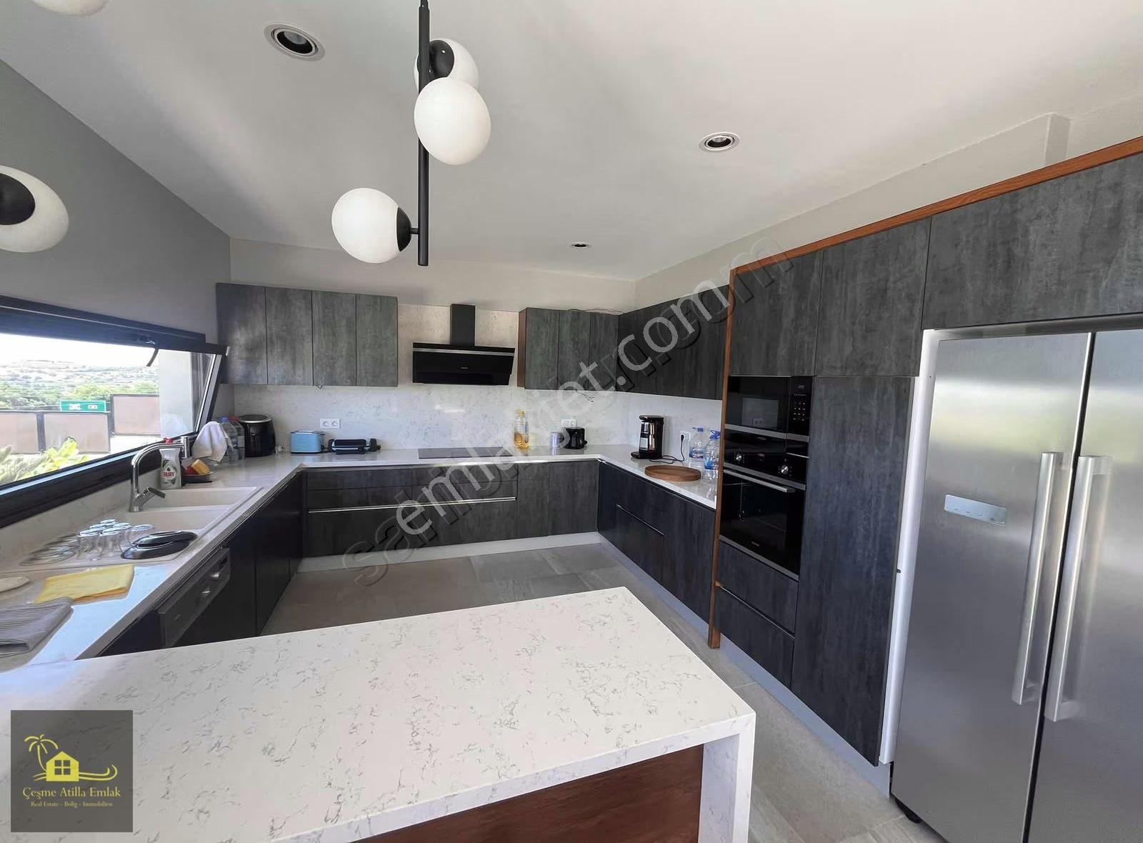 Çeşme Ovacık'ta Deniz Manzaralı, Özel Tasarım 5+1 Lüks Villa - Görsel 17