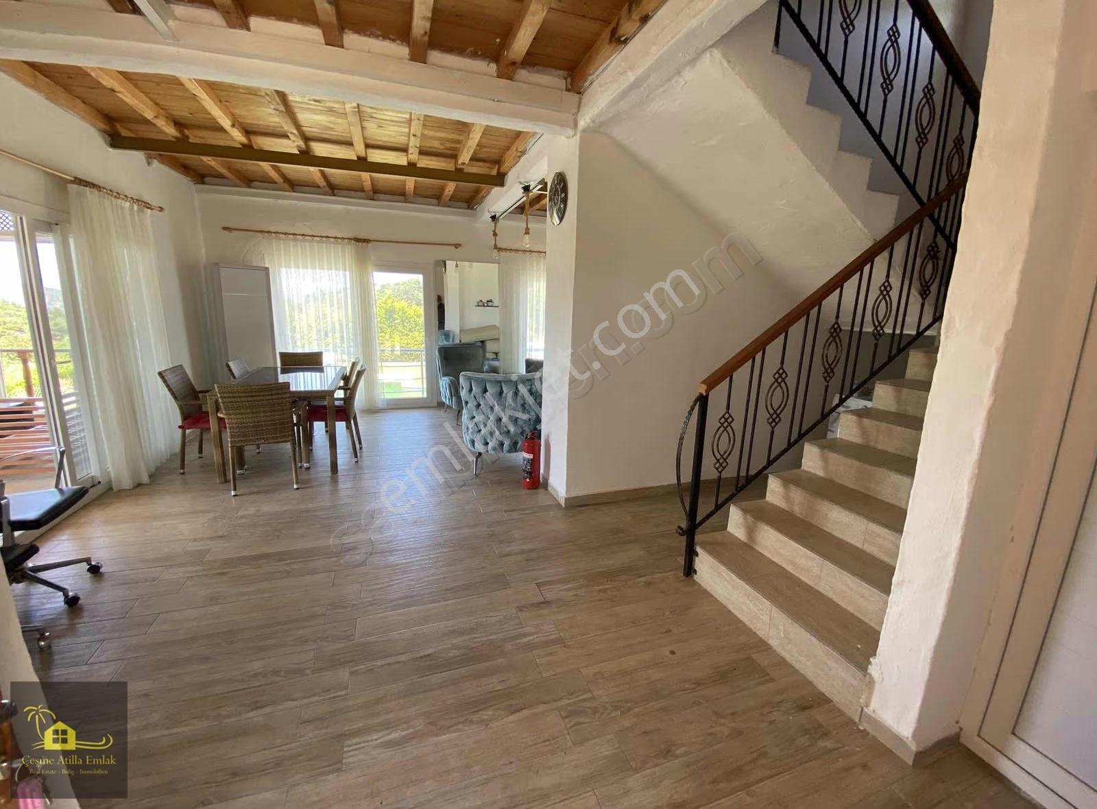 Çeşme Kiralık Havuzlu Villa 4+1 Yaz Sezonu - Görsel 14