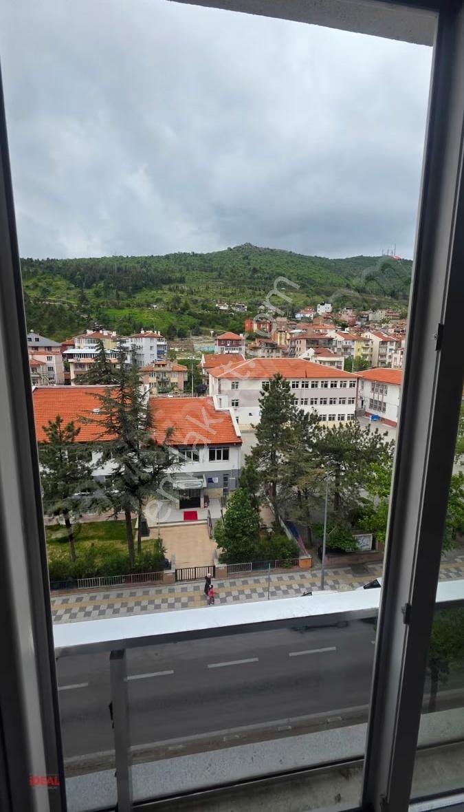 İdeal'den Kurtuluş Cadde Üzeri Manzaralı Eşyalı Kiralık 1+1daire - Görsel 10