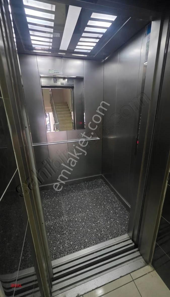 İdeal'den Kurtuluş Cadde Üzeri Manzaralı Eşyalı Kiralık 1+1daire - Görsel 3