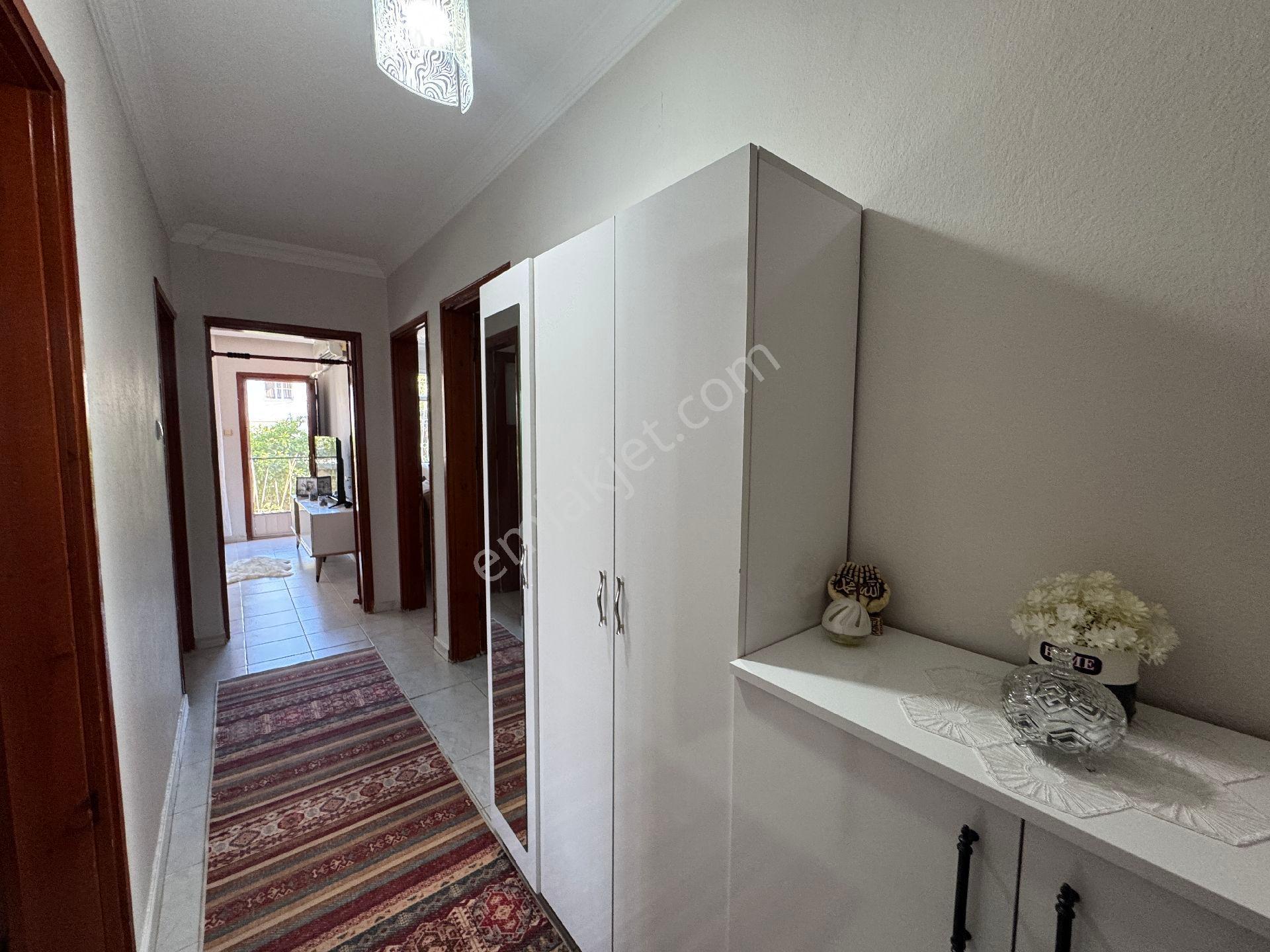 Fevzipaşa Mahallesi'nde 235m² Tek Tapu 3+1 Kapalı Mutfak Satılık Müstakil Daire - Görsel 17
