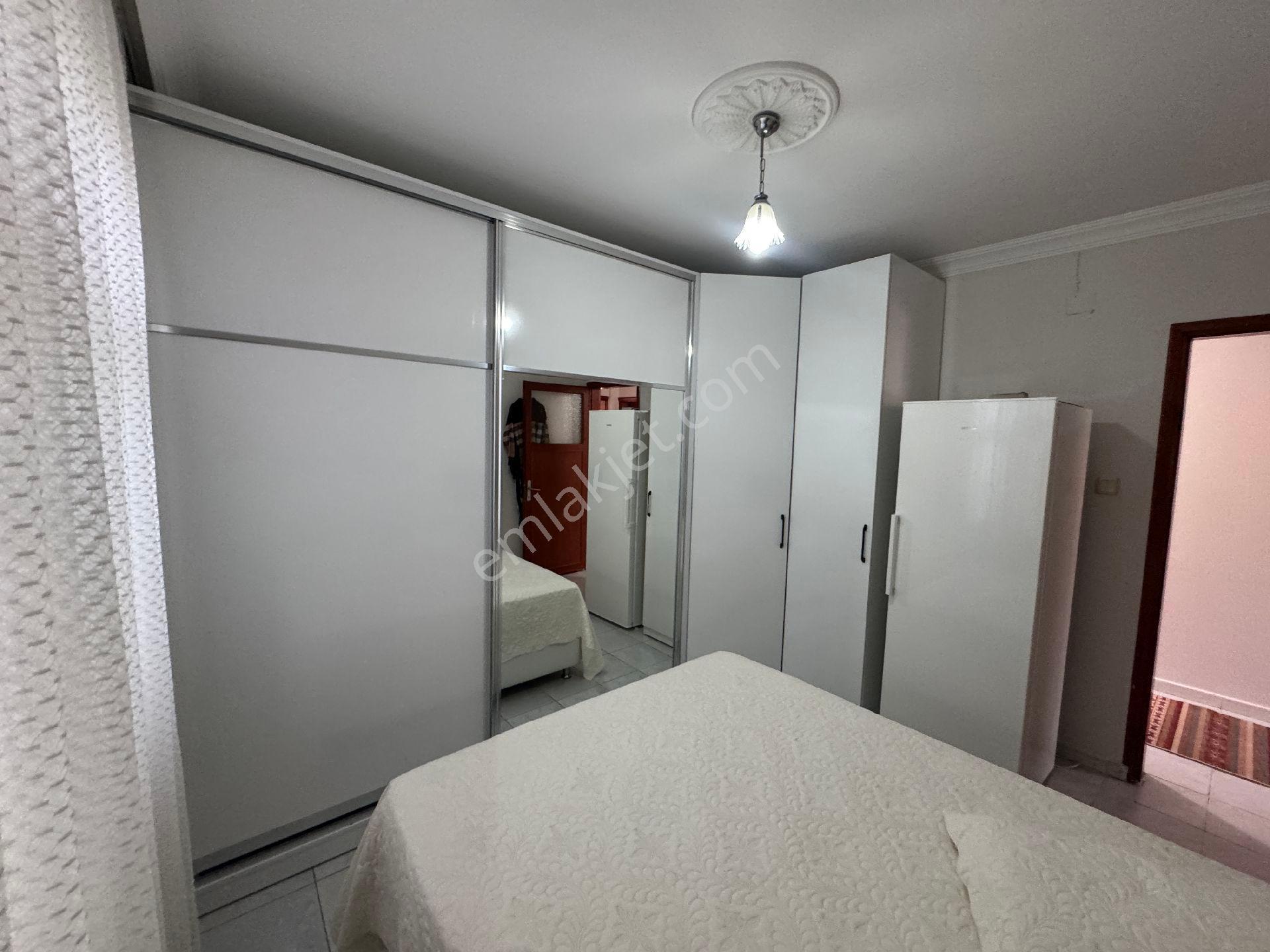 Fevzipaşa Mahallesi'nde 235m² Tek Tapu 3+1 Kapalı Mutfak Satılık Müstakil Daire - Görsel 16