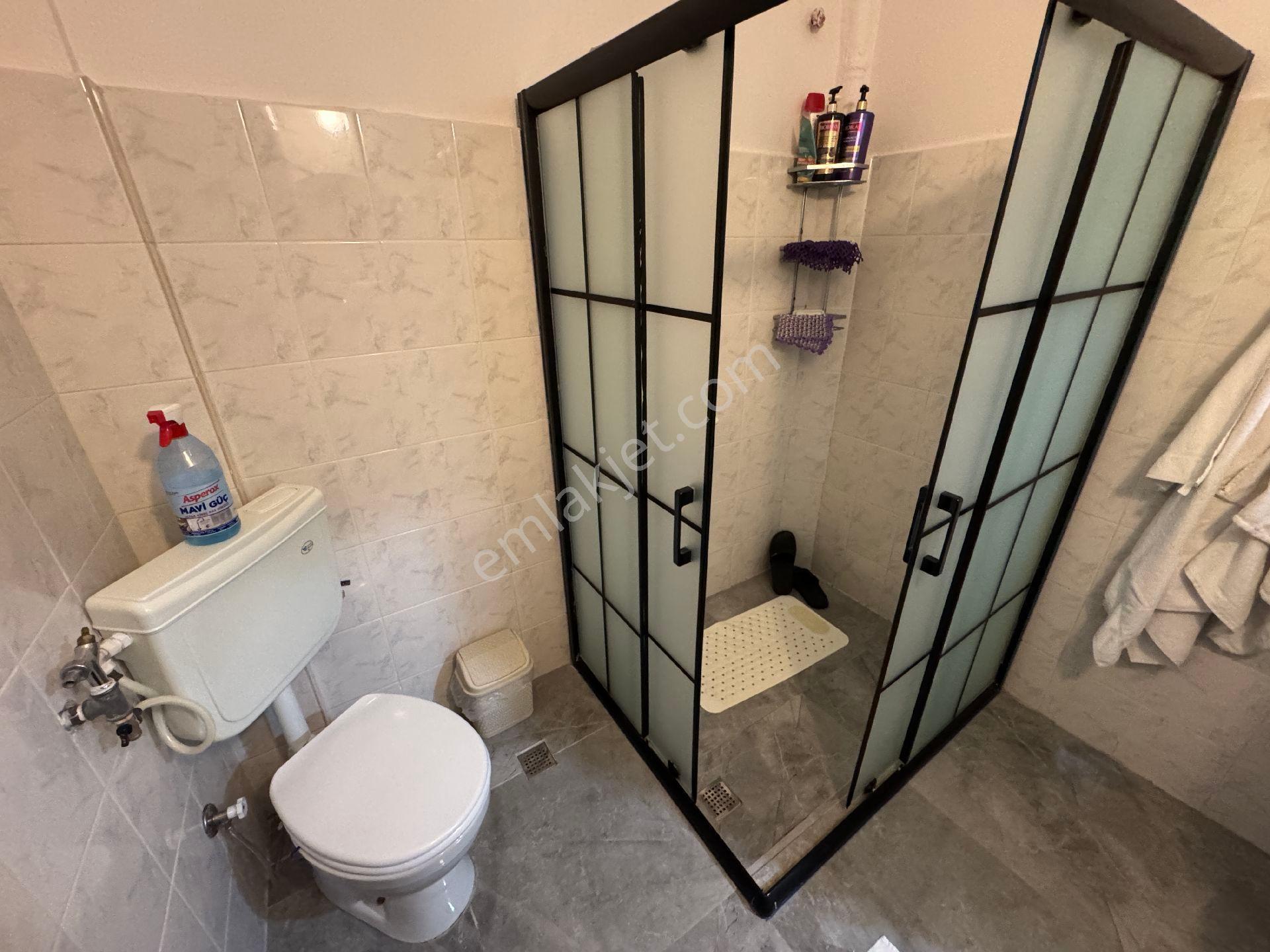 Fevzipaşa Mahallesi'nde 235m² Tek Tapu 3+1 Kapalı Mutfak Satılık Müstakil Daire - Görsel 21