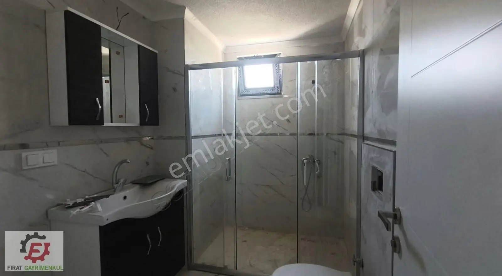 Çayırova Emek Mah Kiralık Asansörlü 2+1 Ara Kat - Görsel 2