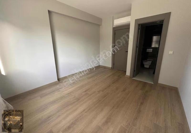 Dream'dan Kuyuluk Bölg. Özel Kullanım 60m2 Bahçe Alanı Sunan 2+1 - Görsel 18