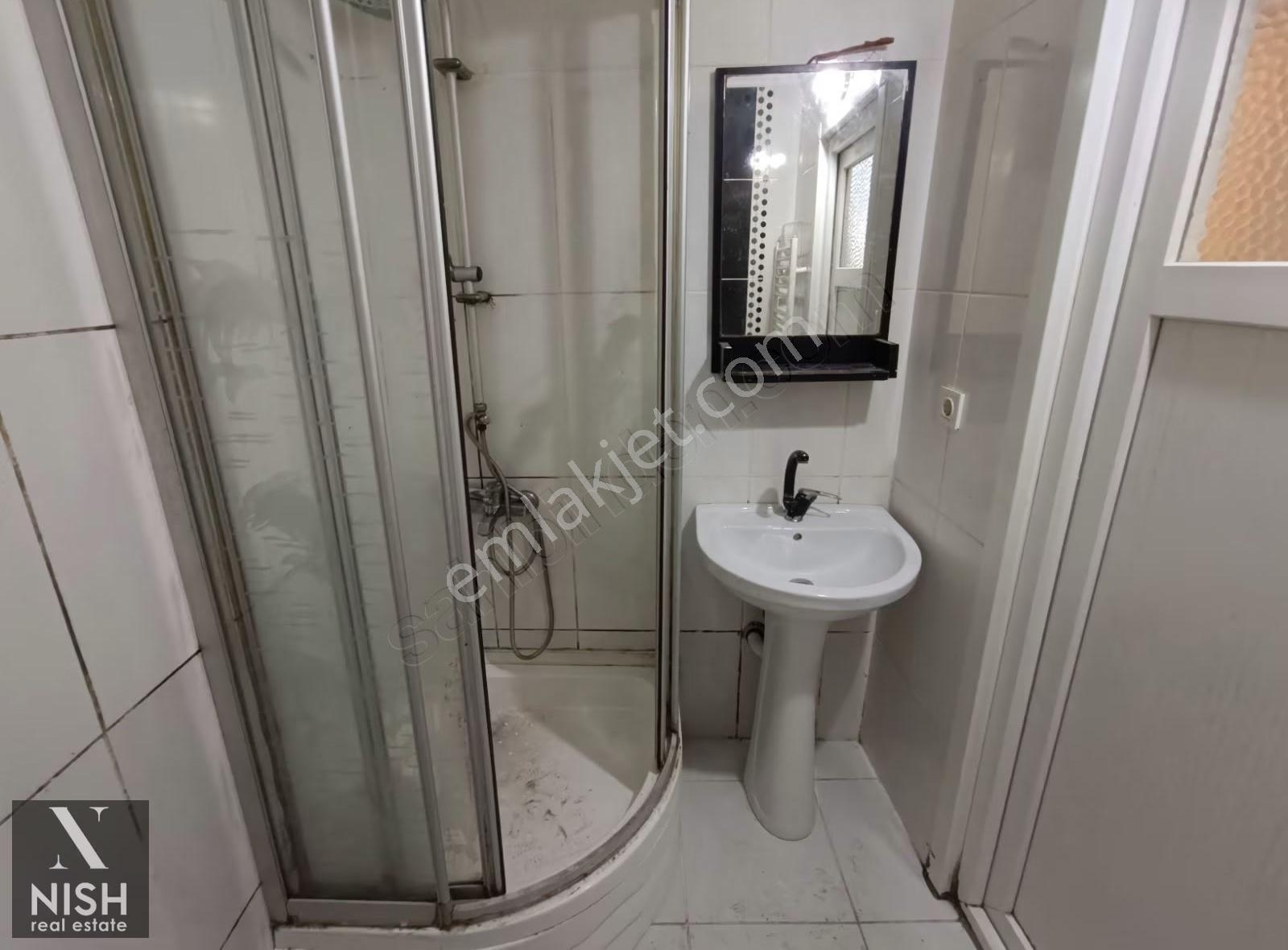 Beyoğlu Kasımpaşa Merkezde 2+1 Bakımlı Kiralık Daire - Görsel 2