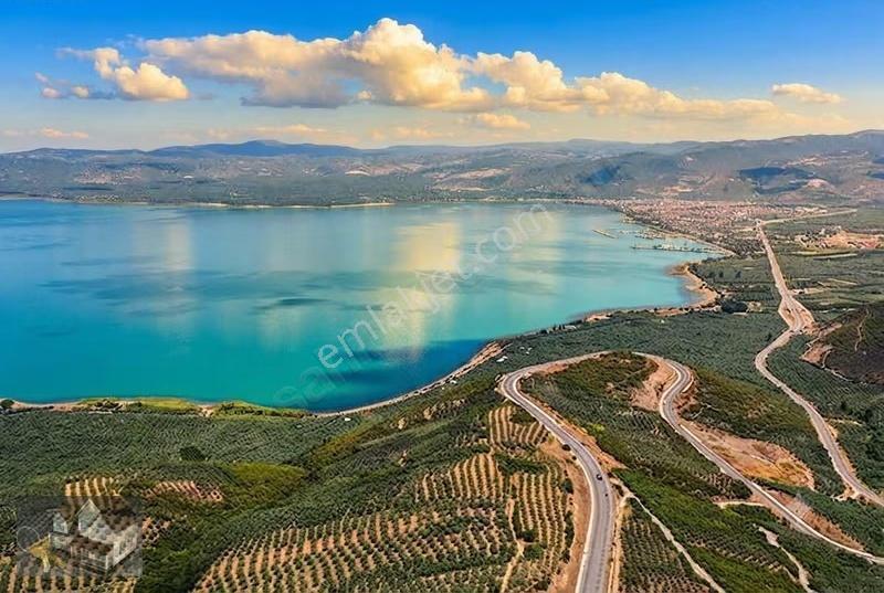 Bursa İznik Gürmüzlü Harika Manzaralı Satılık Arazi