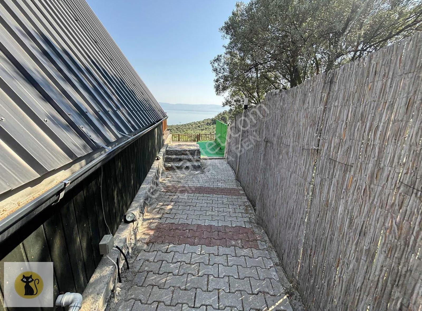 Panoramik Göl Manzaralı Havuzlu Satılık Lüks Bungalov - Görsel 7