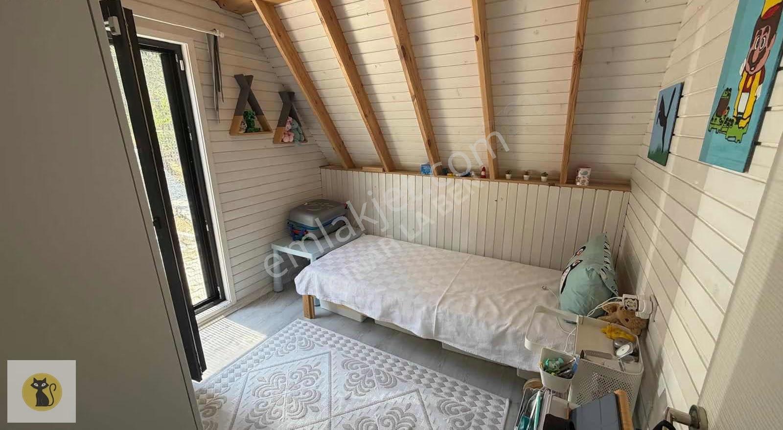 Panoramik Göl Manzaralı Havuzlu Satılık Lüks Bungalov - Görsel 10