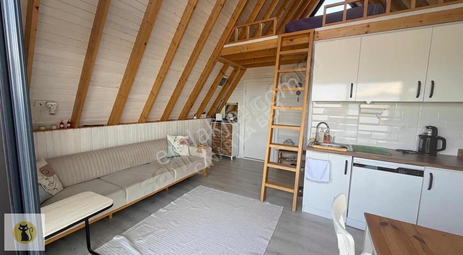 Panoramik Göl Manzaralı Havuzlu Satılık Lüks Bungalov - Görsel 9